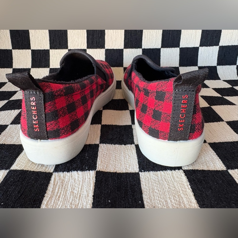 Skechers Poppy-St. Buff Sneakers-Size: 8-Color: Red/Black-Preowned, Worn Once - Picture 4 of 8